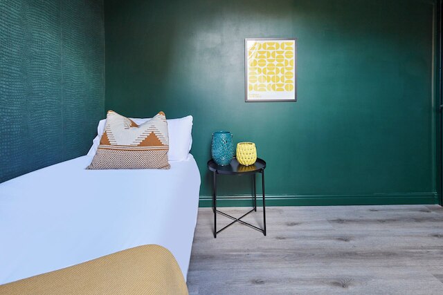 ホスト ステイ トリップス ミューズ