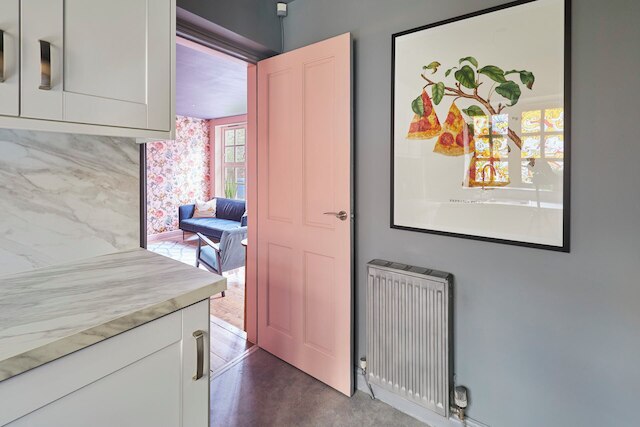 ホスト ステイ トリップス ミューズ