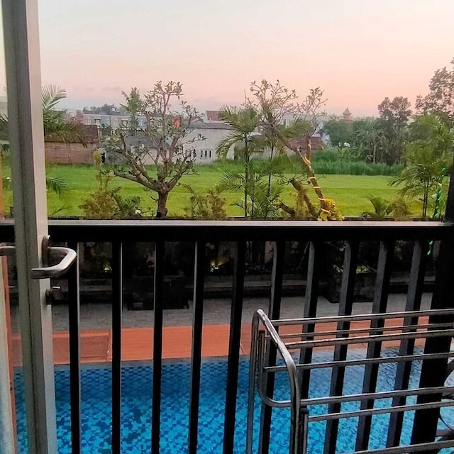 スチューデント・キャステル・バイ・PEKOTEL