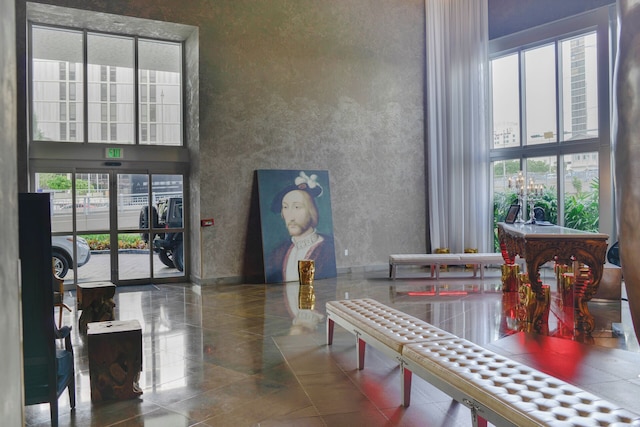 ラグジュアリー45階コンドミニアムアイコン・ブリケル