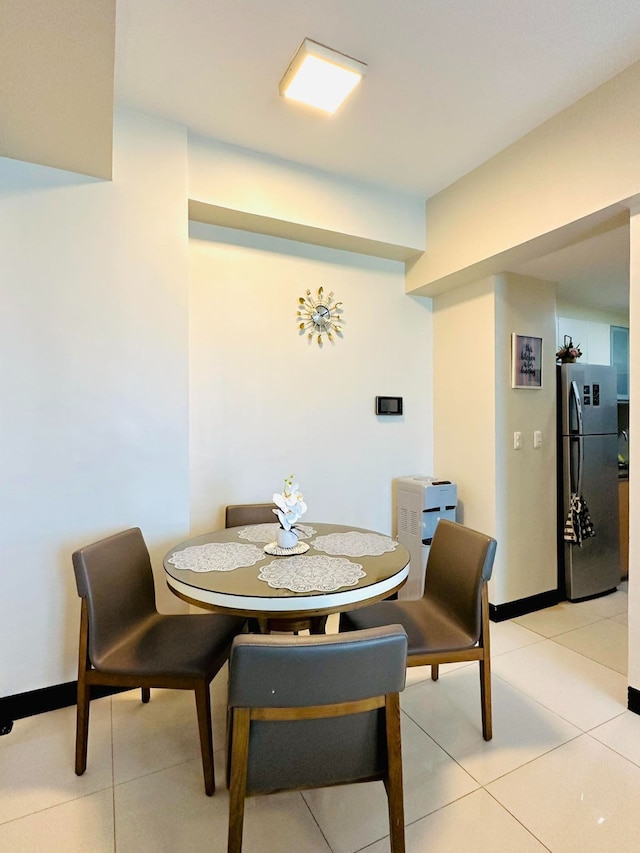 マクタンニュータウンエーバイハイブルームズ