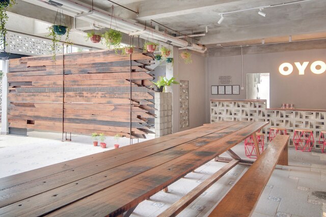 OYO  1345 アルファラー  レジデンス  シャリア