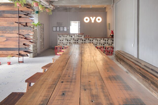 OYO  1345 アルファラー  レジデンス  シャリア