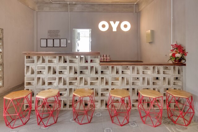 OYO  1345 アルファラー  レジデンス  シャリア