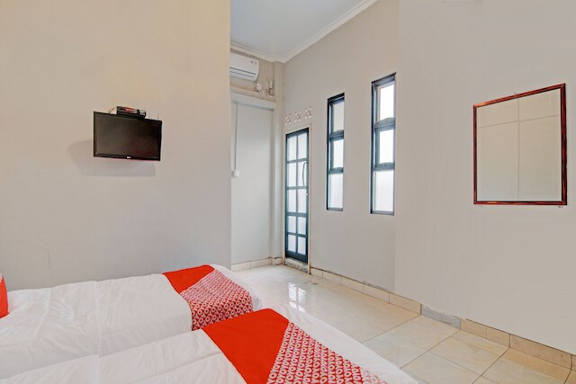 ホテル O カリスタ ゲストハウス シャリア