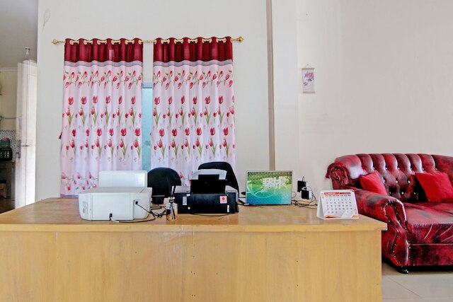 ホテル O カリスタ ゲストハウス シャリア