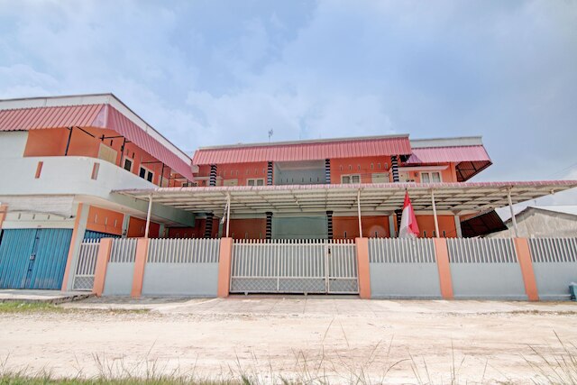 ホテル O カリスタ ゲストハウス シャリア