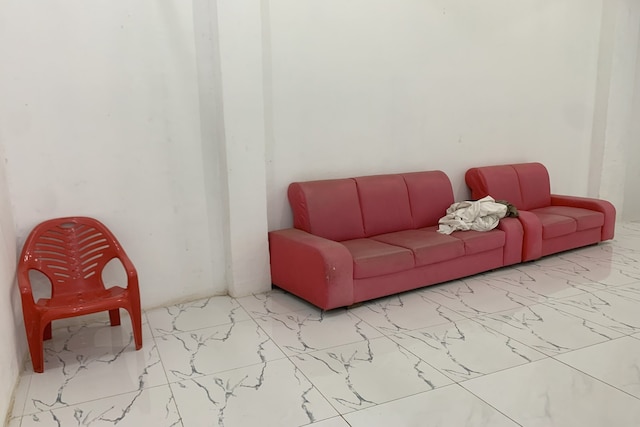 ホテル O イナラ ホームステイ