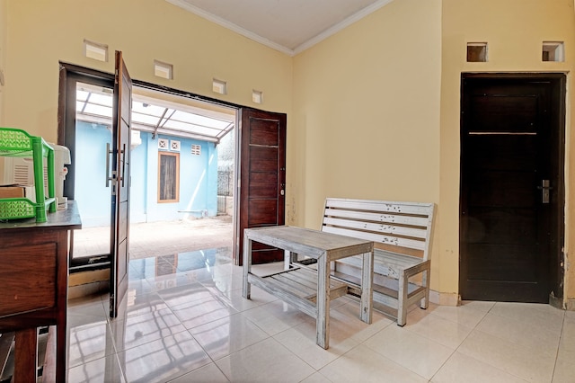 スポット オン 92934 ヌサンタラ シャリア