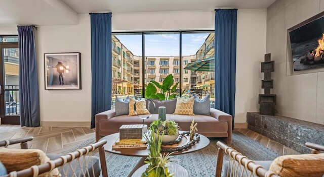 プライム ウェスト ダウンタウン スタジオ ウィズ ウォッシャー ドライヤー