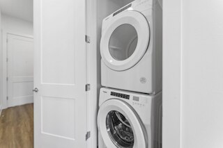 プライム ウェスト ダウンタウン スタジオ ウィズ ウォッシャー ドライヤー