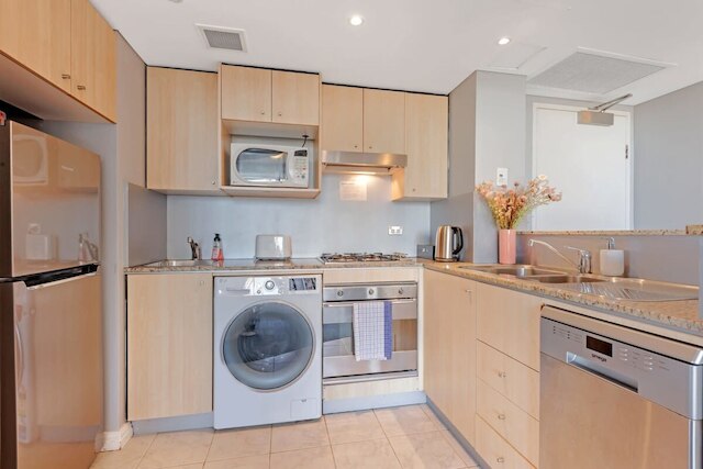 メタワイズ シドニー CBD ハイマーケット 2ベッド アパートメント