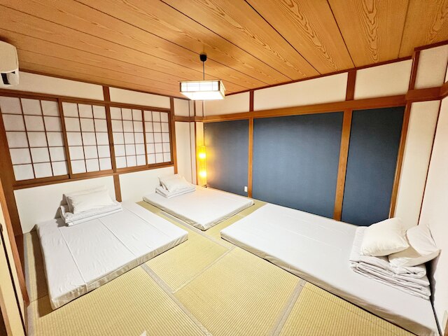 ゲストハウス レイナ