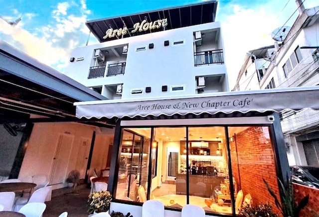 アリーハウス・ポッシュテル