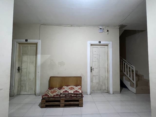 ホテル O アヌグラ ホームステイ シャリア