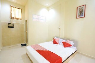 ホテル O バックパッカー セラヤ