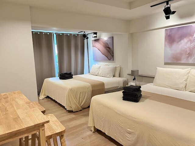 ミニ・ミー・ハブス - オールド・シティのチャーム・スイーツ