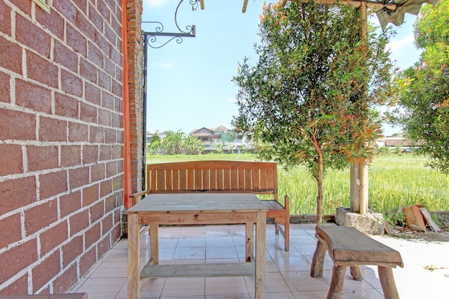 OYO Life 93010 オマハ バレン シャリーア Sambisari