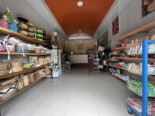 ホテル O バトドゥピ ゲストハウス シャリア ニア ブットゥ カサンビ