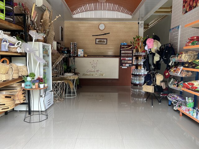 ホテル O バトドゥピ ゲストハウス シャリア ニア ブットゥ カサンビ