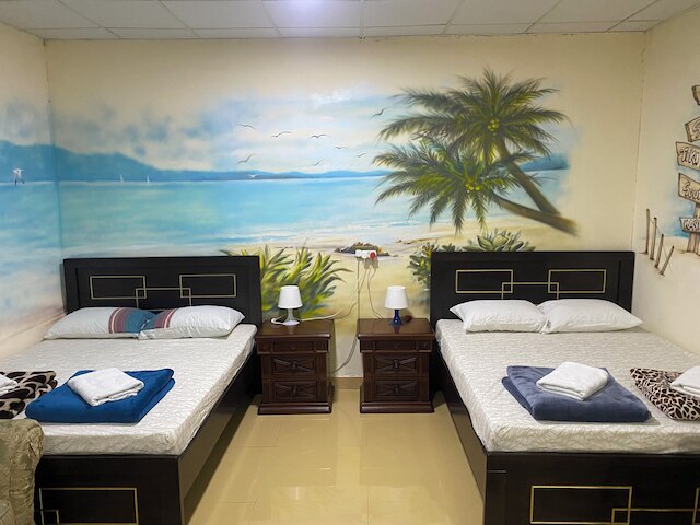 スタジオ1 - アブダビ