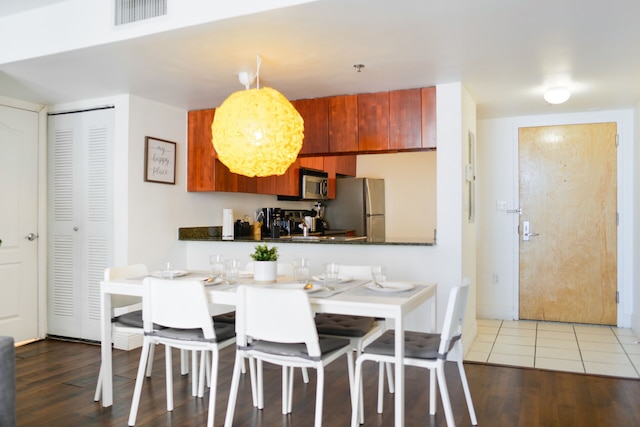 アメイジング コンド ブリッケルW オーシャン・プール ビュー