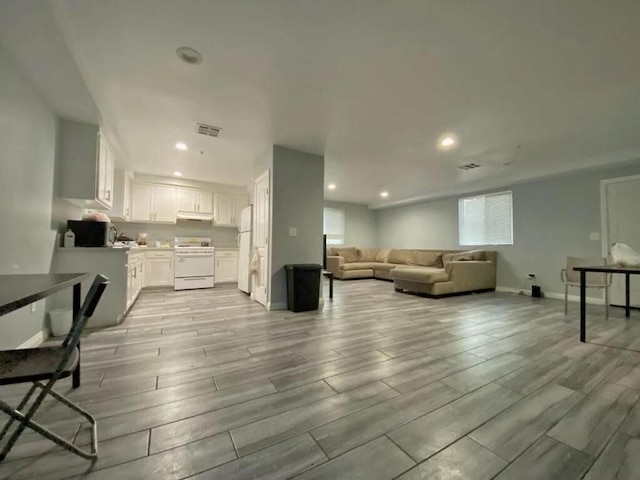 モダンホステル