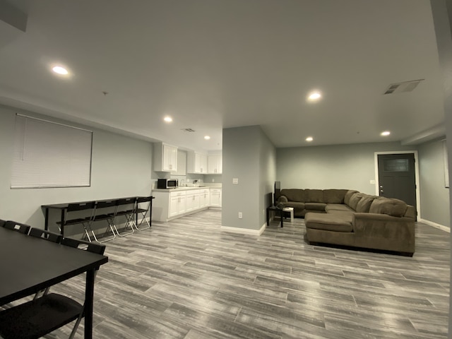 モダンホステル