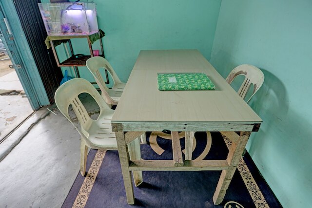 ホテル O ミトラ ホームステイ ニア テンパット マカン パギ ソレ ノヒル