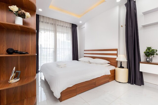 ラグジュアリーミレニアムアパートメント