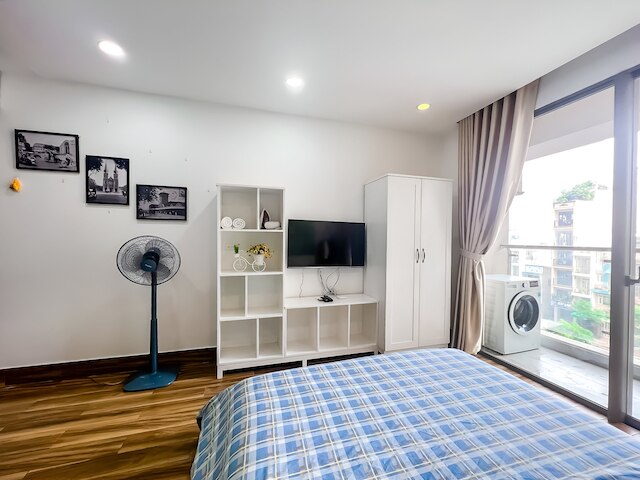 ラグジュアリーミレニアムアパートメント