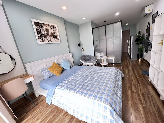 ラグジュアリーミレニアムアパートメント