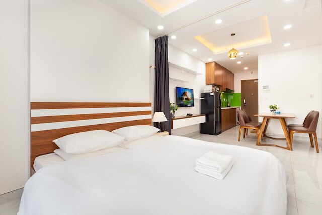 ラグジュアリーミレニアムアパートメント