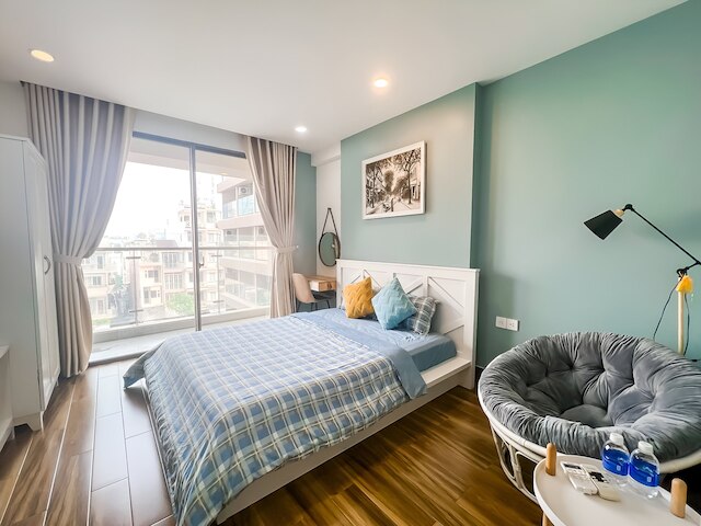 ラグジュアリーミレニアムアパートメント