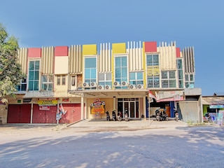 コレクション O 92972 ガハル  ホテル