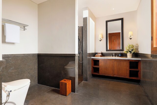 ナクラによるトウル