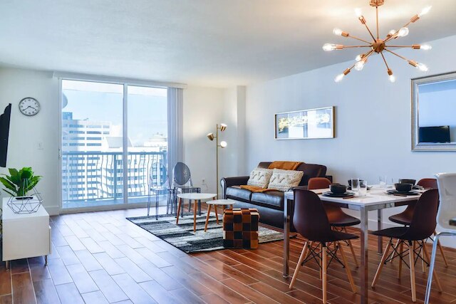 プール付きブリッケルの専用コンド