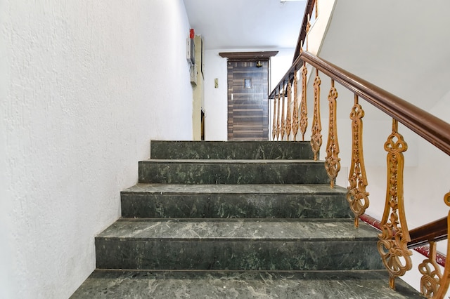 ファブホテル クリスタル イン II