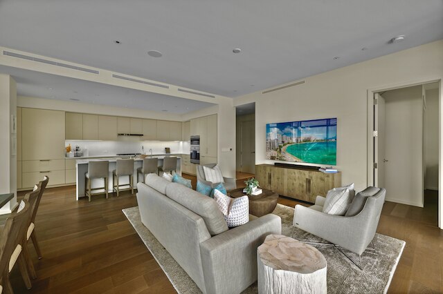 パークレーン 3300 3 ベッドルームアパート バイ レッドオーニング