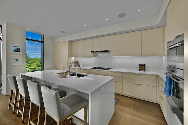 パークレーン 3300 3 ベッドルームアパート バイ レッドオーニング