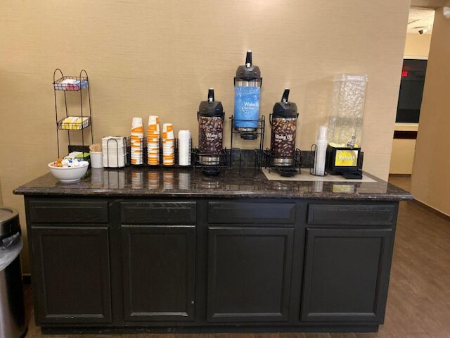 コンフォート イン ホバート-メリルビル I-65