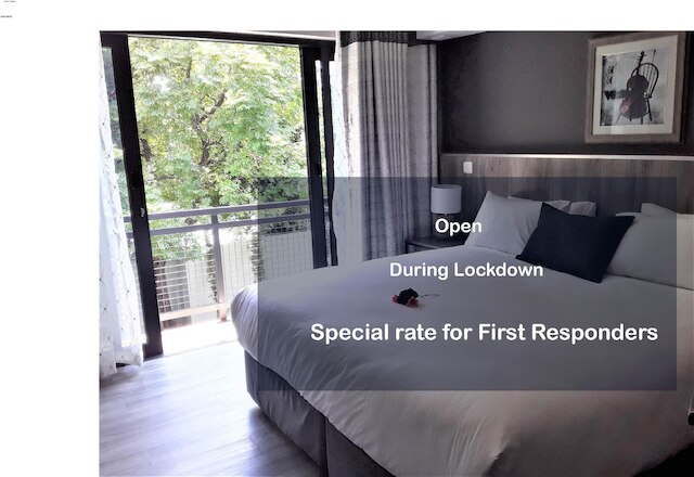 La Orchard hotel