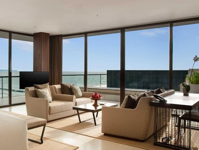 アリラ スミニャック バリ