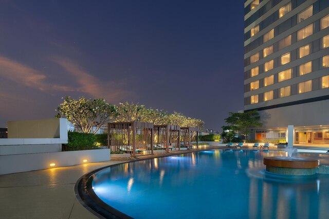 ジュビリー プレステージ ホテル ラチャダピセーク