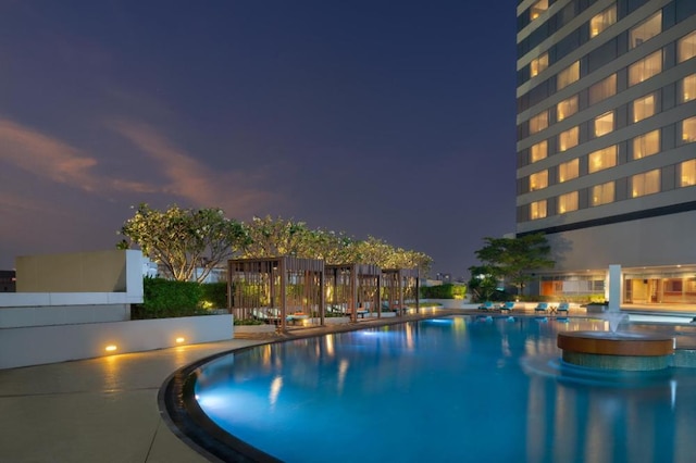 ジュビリー プレステージ ホテル ラチャダピセーク