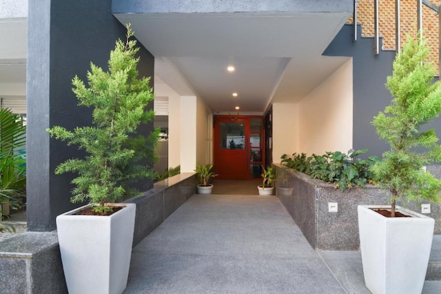 Super OYO Townhouse 258 Spruce Hotel