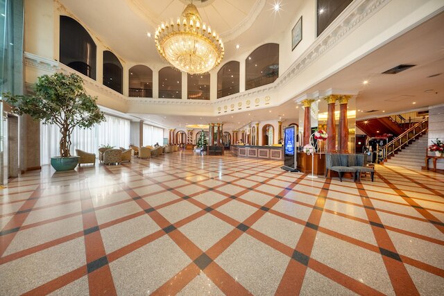 ロイヤル ベンジャ ホテル