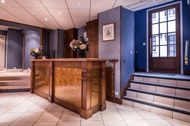 ホテル ドゥ サンリス