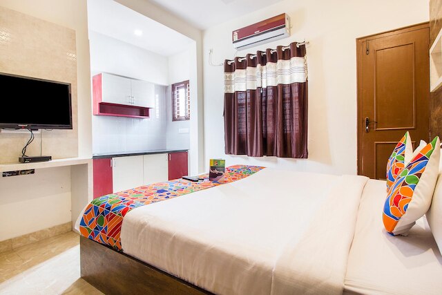 ファブホテル コーポレート クラウン II コラマンガラ