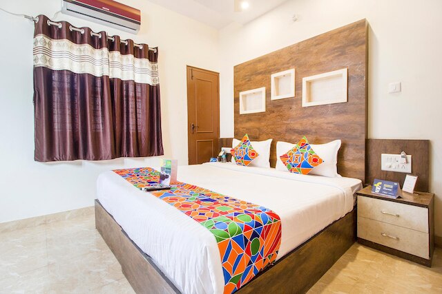 ファブホテル コーポレート クラウン II コラマンガラ